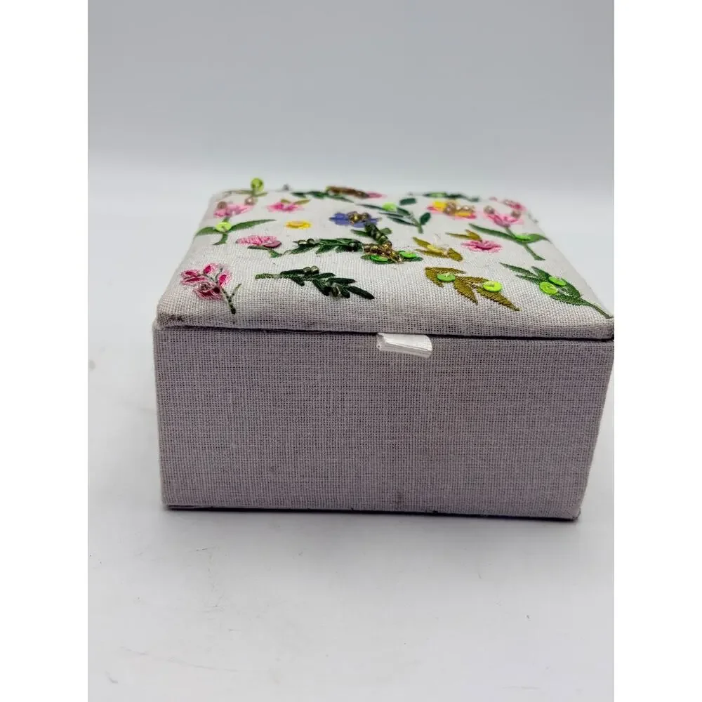 Lilac embellished floral jewelry box. 4x4x2.
